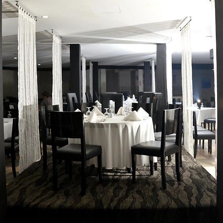 Regent Star Hotel Piarco Exterior foto