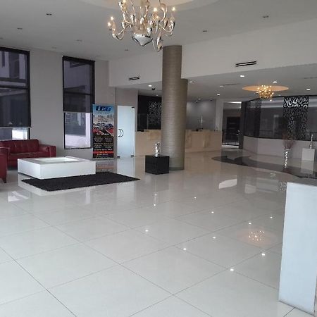 Regent Star Hotel Piarco Exterior foto